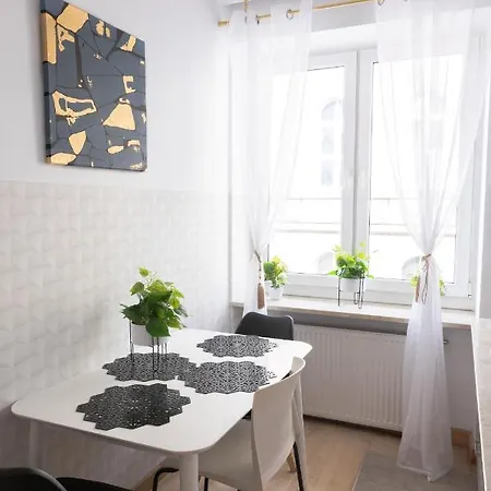 Pansiyon Clicktheflat Szkolna Palace Of Culture *